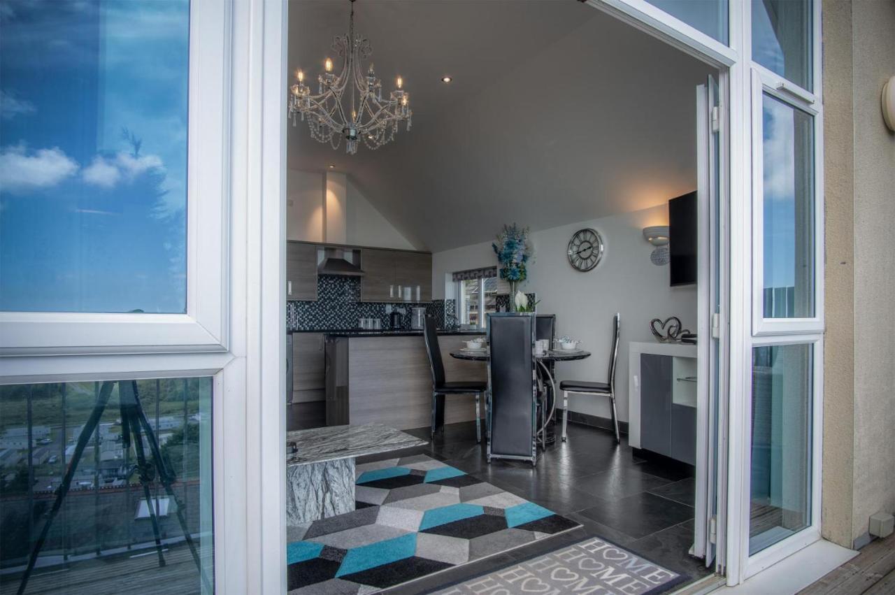 Nautilus - 2 Bedroom Apartment - Pendine Exterior foto